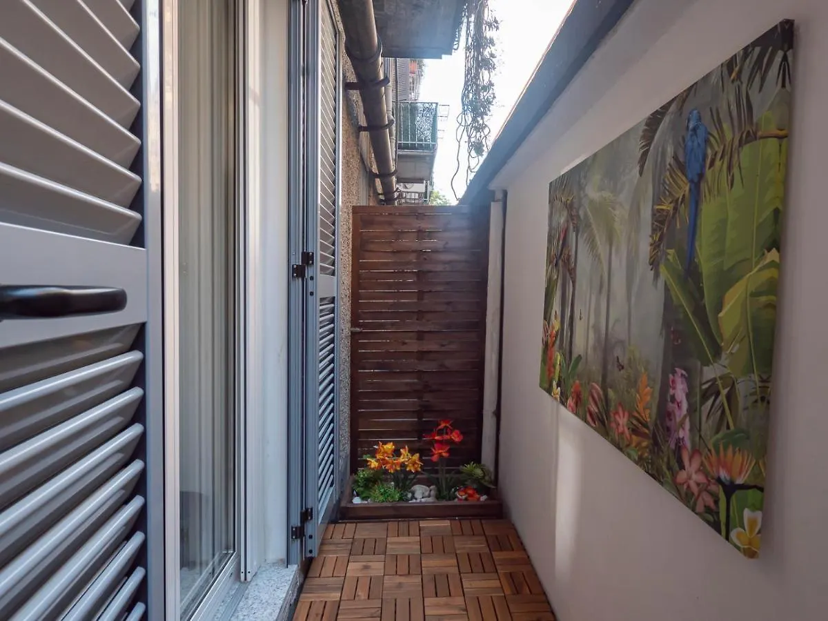 White Loft Near Duomo Orti 14 Apartment Milan
