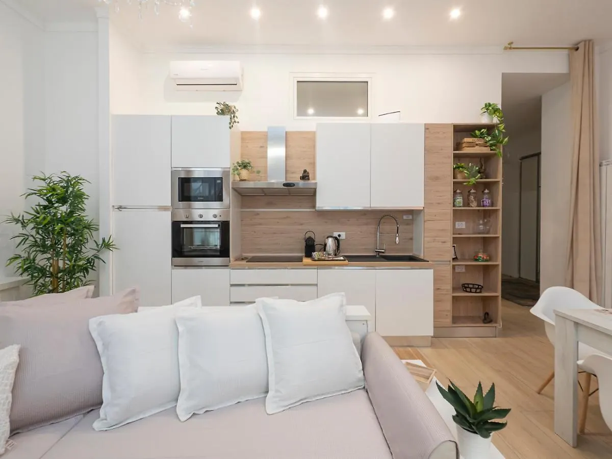 White Loft Near Duomo Orti 14 Apartment Milan