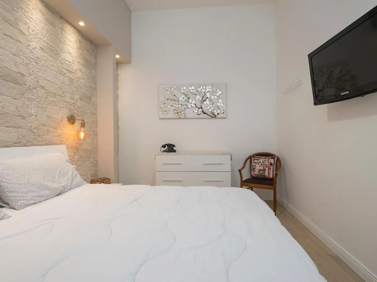 White Loft Near Duomo Orti 14 Apartman Milánó
